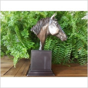 RZEŹBA KOŃ, GŁOWA KONIA NA POSTUMENCIE GENESIS (GN05896A4) Veronese