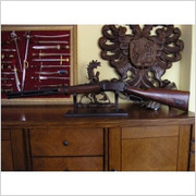 CZARNA STRZELBA WINCHESTER Z GŁOWĄ BIZONA (K1063) HISZPANIA