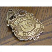 ZŁOTA ODZNAKA DEPUTY U.S MARSHAL (112/L) Denix