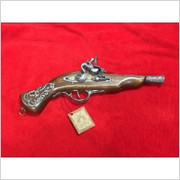 OZDOBNY ANGIELSKI GARŁACZ Z ZAMKIEM SKAŁKOWYM (W114) WŁOCHY