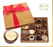 Bombonierka-złota-matowa Chocobox