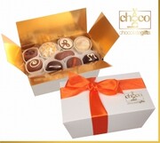 Praliny-w-Śnieżno-Białym-Kuferku. Chocobox
