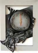 Szaro-czarny zegar ścienny ze skóry w drewnianej ramie - RZ3-6 ART DECO