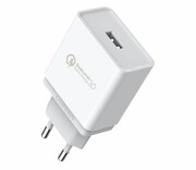 UGREEN Szybka ładowarka sieciowa Quick Charge 3.0 18W 3A USB biały 6957303811335 Szybka ładowarka sieciowa Quick Charge 3.0 18W 3A USB biały 6957303811335 UGREEN