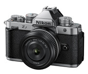 Nikon Z f srebrny + Nikkor Z 24-70mm f/4 S Nikon