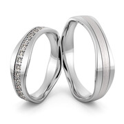 Obrączki ślubne falowane z brylantami - Au-1059