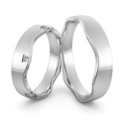 Obrączki ślubne z białego złota palladowego falowane z brylantami - Au-1060