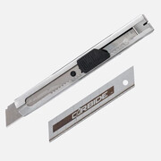 Nóż tapicerski 18 mm do cięcia materiałów wygłuszających