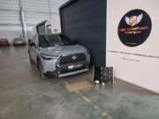 Toyota Corolla Cross 2023 wygłuszenie nadkoli