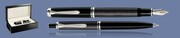 ZESTAW PIÓRO WIECZNE + DŁUGOPIS PELIKAN SOUVERAN 405 CZARNO-SZARO-SREBRNE + WOOD BOX BLACK | STALÓWKA F