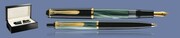 ZESTAW PIÓRO WIECZNE + DŁUGOPIS PELIKAN CLASSIC K/M200 MARMUROWA ZIELEŃ + WOOD BOX BLACK | STALÓWKA F