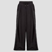 Spodnie treningowe Puma T7 Relaxed Woven Track Pants op Manufacturer