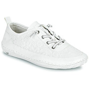 Buty Mustang 26M0042010-WHITE Manufacturer