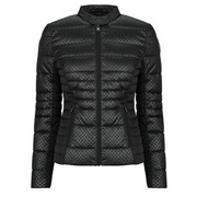 Kurtki pikowane Guess NEW VONA BLOCK EMBOSSED Manufacturer