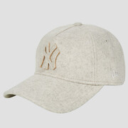 Czapki z daszkiem New-Era FEMALE MELTON LUXE 9TWENTY® AF NEW YORK YANKEES STN Manufacturer