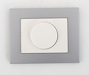 Ściemniacz przyciskowo-obrotowy LED 100W biały VILMA