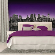 Fototapeta - The Big Apple in purple color Artgeist