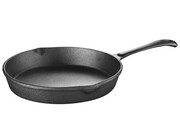 Patelnia żeliwna 25,5cm indukcja ciężka KRISBERG KS-2557
