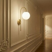 Kinkiet złoty Milano Grace mleczna kula