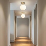 Lampa sufitowa plafon Milano gold pojedyncza mleczna kula
