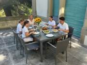 Duży zestaw obiadowy Sottile szary technorattan