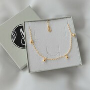 Bransoletka na nogę z kuleczkami
