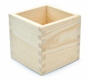 Pudełko drewniane, biurowy przybornik na kredki, długopisy 10x10 cm nazwa