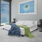 vidaXL Łóżko z materacem 180 x 200 cm, sztuczna skóra, białe vidaXL 271846