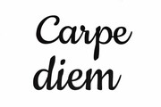 Napis na ścianę Carpe Diem