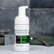 MACROVITA naturalna pianka do golenia z bawełną i chmielem 125ml