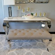 Pufa Ławka Ludwik Dark Beige glamour - podnóżek beżowy pikowany kryształkami lub guzikami Bellacasa