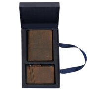 Zestaw prezentowy męski portfel pionowy bez zapięcia i etui skóra brąz LEO