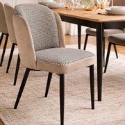 Krzesło tapicerowane BEETLE PEPITKA – beżowy velvet, pepitka, czarne metalowe nogi ATREVE – personalizowane krzesła i hokery, polska produkcja