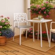 Krzesło ogrodowe NOLI K33-FX – białe, ażurkowe, z podłokietnikami, szare siedzisko, sztaplowane