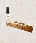 Akro Glow Extrait de Prafum 2 ml próbka Akro