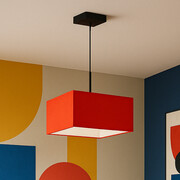 Czerwona lampa wisząca BOGOTA z kwadratowym abażurem - kolor czerwony