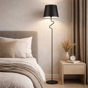 Czarna lampa podłogowa do salonu FOGO w stylu eklektycznym