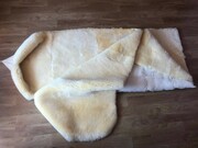 Śpiwór dla dorosłych ze skóry owczej merynos leczniczej relugan (możliwość rozłożenia jako mata) Janosik