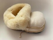 Ogrzewacz do stóp z prawdziwej skóry jagnięcej Janosik