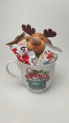 ZESTAW UPOMINKOWY ŚWIĄTECZNY KUBEK, MASKOTKA RENIFER, SŁODYCZE (1) PromoFriends