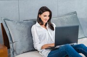 Poduszka na zagłówek PILLOW CHIC 2 VELVET 160 szara SKANDICA