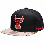 Czapka z daszkiem Mitchell & Ness NBA HWC Chicago Bulls Choco Camo - HHSS1101-CBUYYPPPBLCK Mitchell & Ness