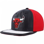 Czapka z daszkiem Mitchell & Ness Chicago Bulls NBA Day One Snapback Bulls 6HSSMM19224-CBUBKWH Mitchell & Ness
