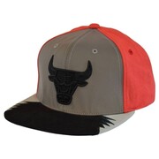 Czapka z daszkiem Mitchell & Ness NBA 5 Snapback Chicago Bulls - HHSS1102-CBUYYPPPGYRD Mitchell & Ness