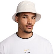 Czapka kapelusz Nike Apex beżowa FB5382 104 Nike