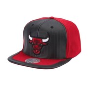 Czapka z daszkiem Mitchell & Ness NBA Chicago Bulls NBA Day One Snapback Bulls 6HSSMM19224-CBUBKRD Mitchell & Ness