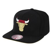 Czapka z daszkiem Mitchell & Ness NBA Chicago Bulls Snapback - 6HSSMM19489-CBUBLCK Mitchell & Ness