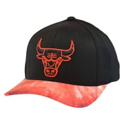 Czapka z daszkiem Mitchell & Ness NBA Tie Dye Classic Red Chicago Bulls Snapback - 6HSSFH21HW002-CBUBKRD Mitchell & Ness
