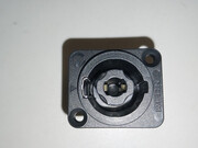 Rean RLS4MPZ - Gniazdo głośnikowe montowane z przodu w rozmiarze D, płaskie styki, 4-PIN - WYPRZEDAŻ