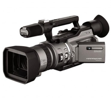 Kamera MiniDV Sony DCR-VX2100